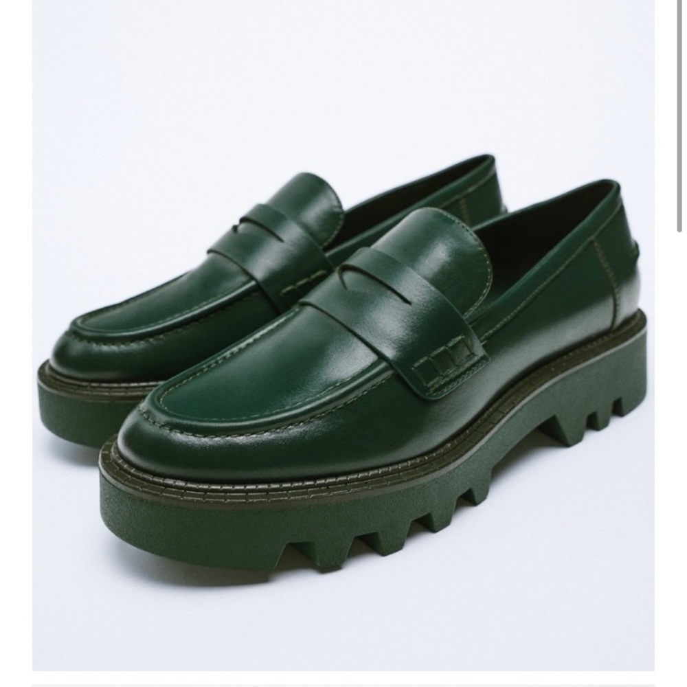 ✨SALE✨Zara treaded sole loafers  ✨SALE✨